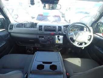 TOYOTA HIACE 2018 Image 5