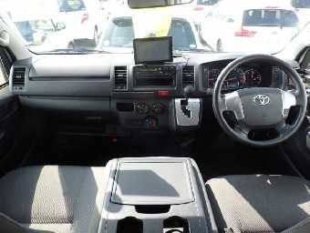 TOYOTA REGIUSACE 2018 Image 3