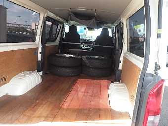 TOYOTA REGIUSACE 2018 Image 13