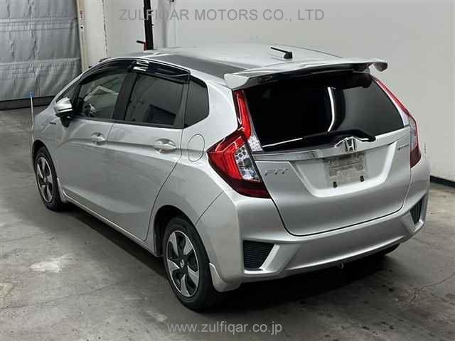 HONDA FIT HYBRID 2014 Image 2