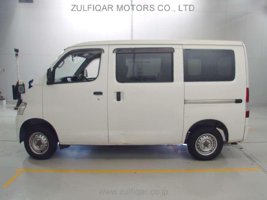 TOYOTA LITEACE 2018 Image 4