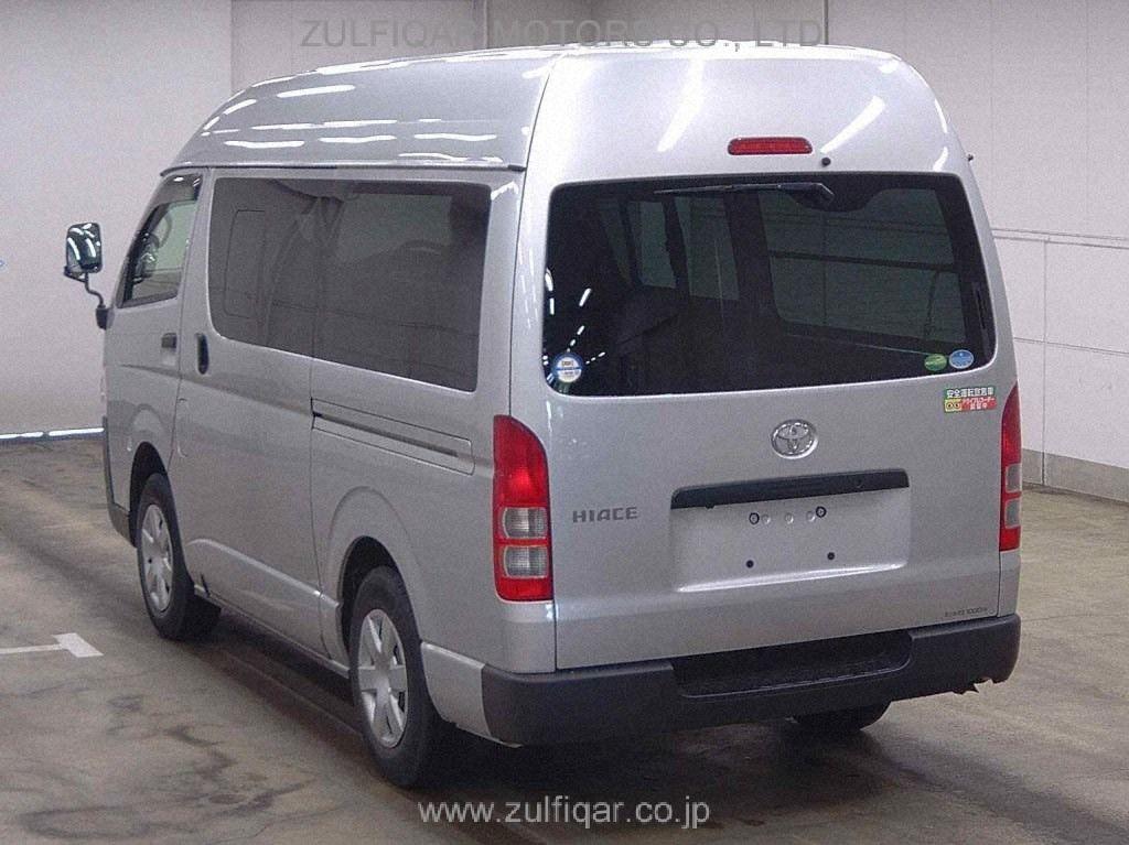 TOYOTA HIACE 2018 Image 2