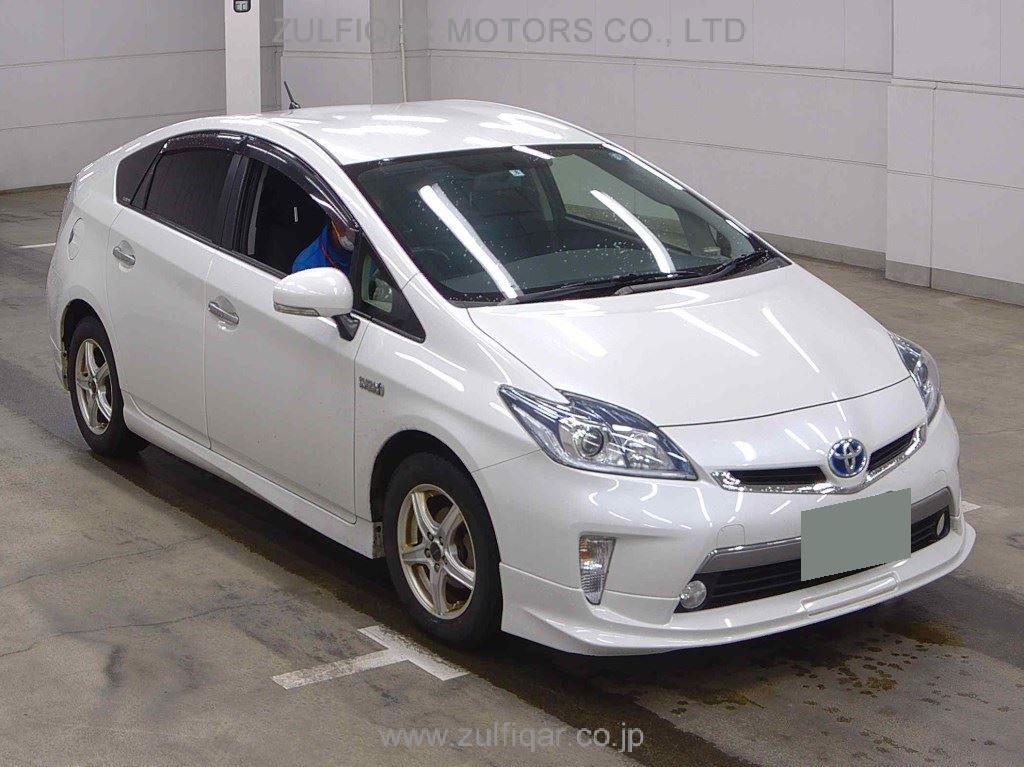 TOYOTA PRIUS PHV 2015 Image 1