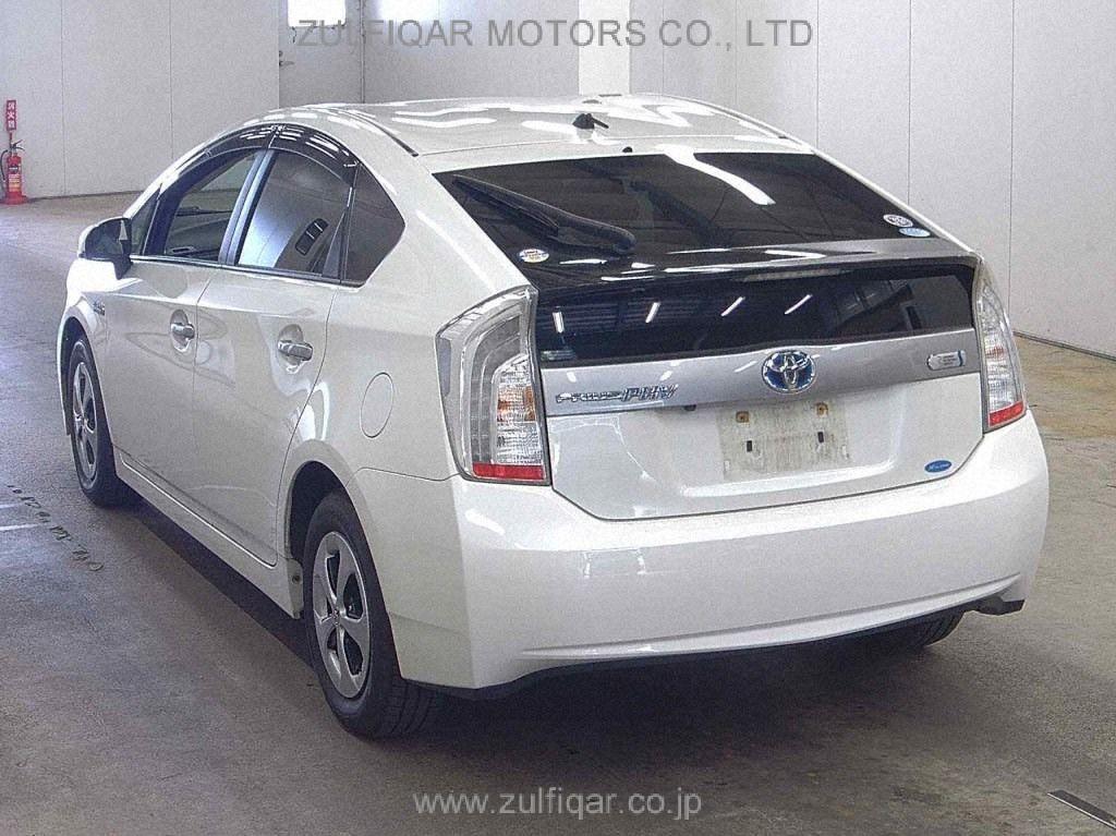 TOYOTA PRIUS PHV 2012 Image 2