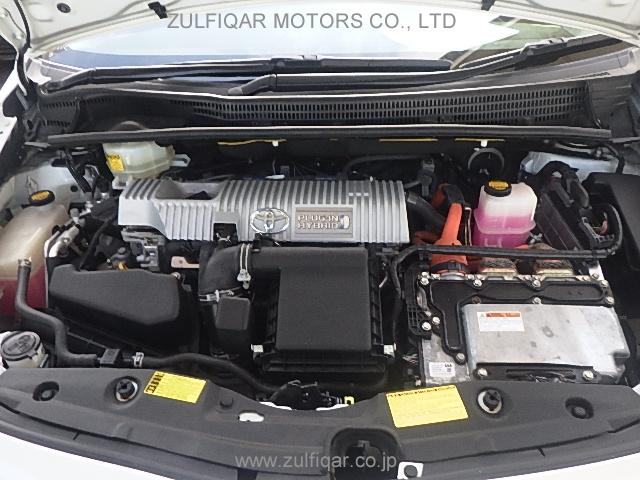 TOYOTA PRIUS PHV 2012 Image 11