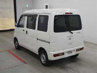 DAIHATSU HIJET CARGO 2017 Image 2