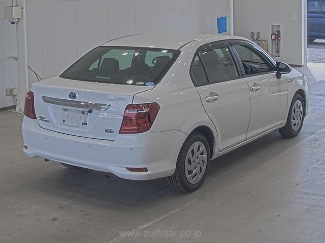 TOYOTA COROLLA AXIO 2018 Image 2