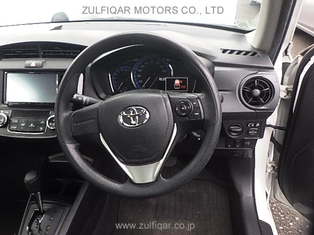 TOYOTA COROLLA AXIO 2018 Image 12