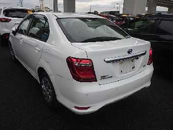 TOYOTA COROLLA AXIO 2018 Image 8