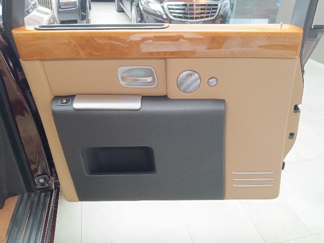 ROLLS ROYCE PHANTOM 2005 Image 36