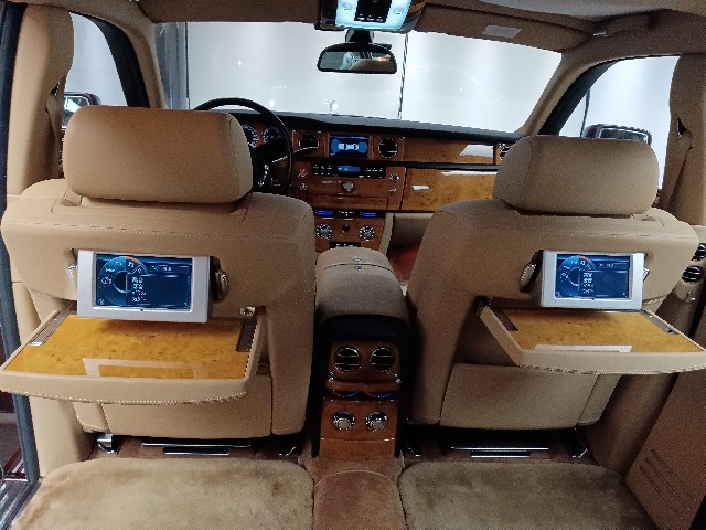 ROLLS ROYCE PHANTOM 2005 Image 38