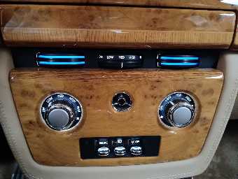 ROLLS ROYCE PHANTOM 2005 Image 49