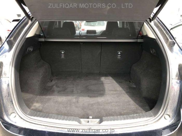 MAZDA CX-5 2019 Image 8