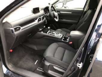 MAZDA CX-5 2019 Image 9