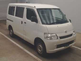 TOYOTA LITEACE 2018 Image 3