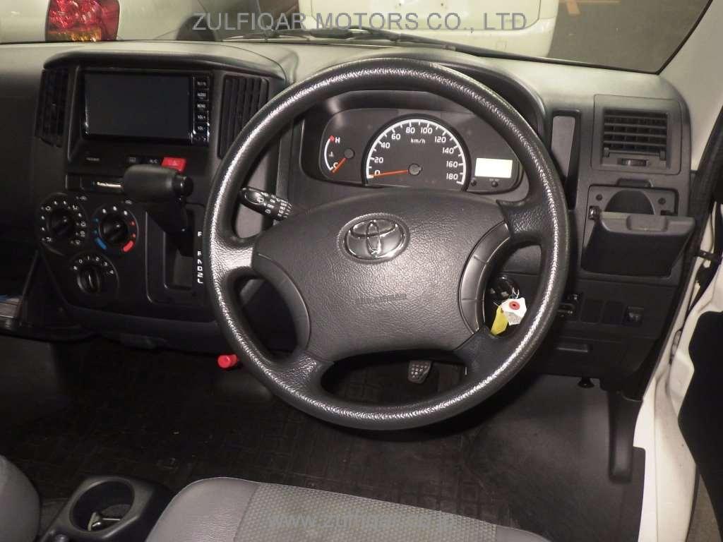 TOYOTA LITEACE 2018 Image 6