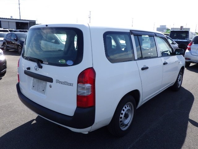 TOYOTA PROBOX 2018 Image 19