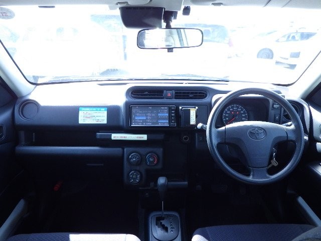 TOYOTA PROBOX 2018 Image 30