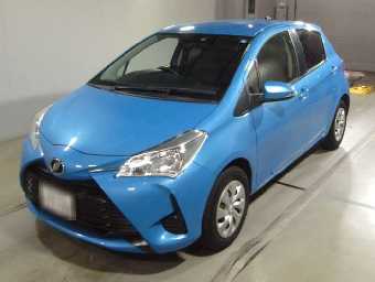 TOYOTA VITZ 2017 Image 1