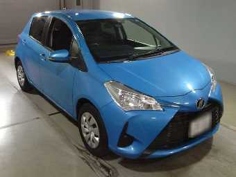 TOYOTA VITZ 2017 Image 3