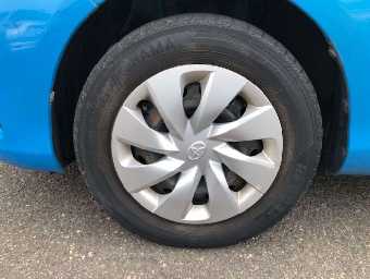 TOYOTA VITZ 2017 Image 10