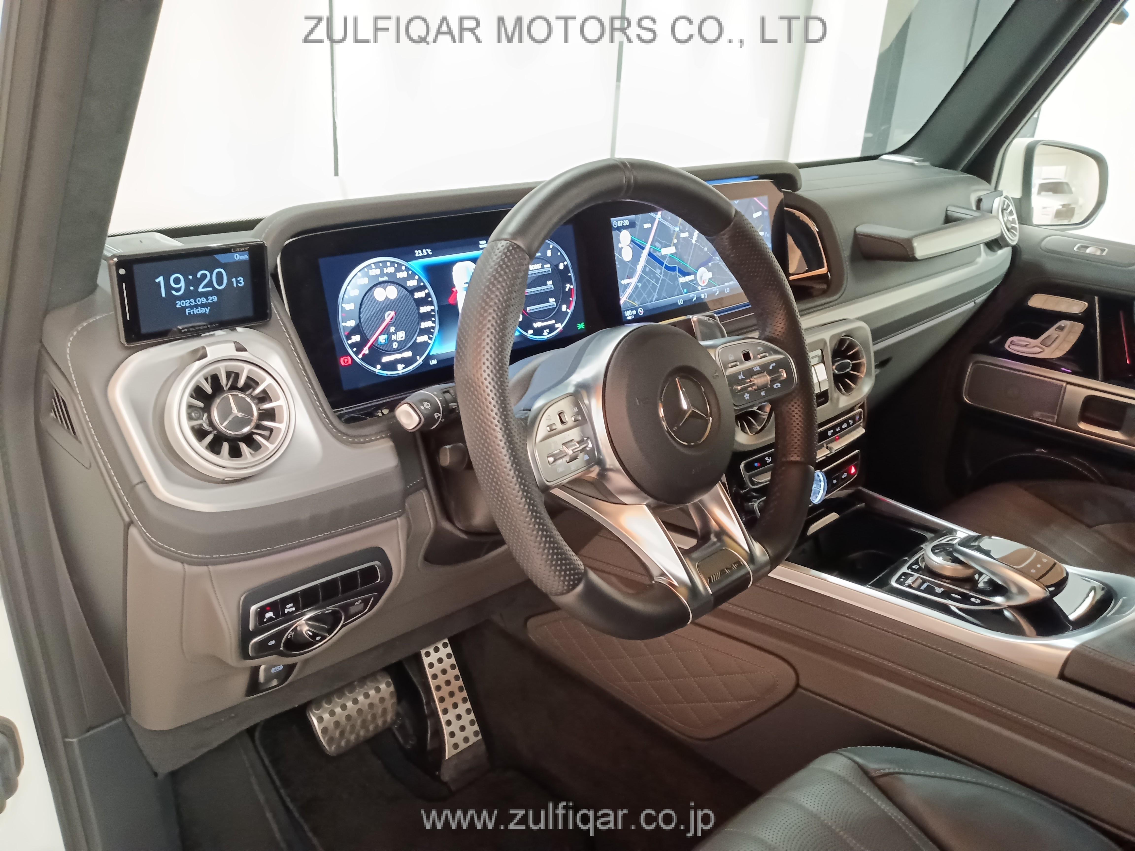 MERCEDES AMG G CLASS 2021 Image 19