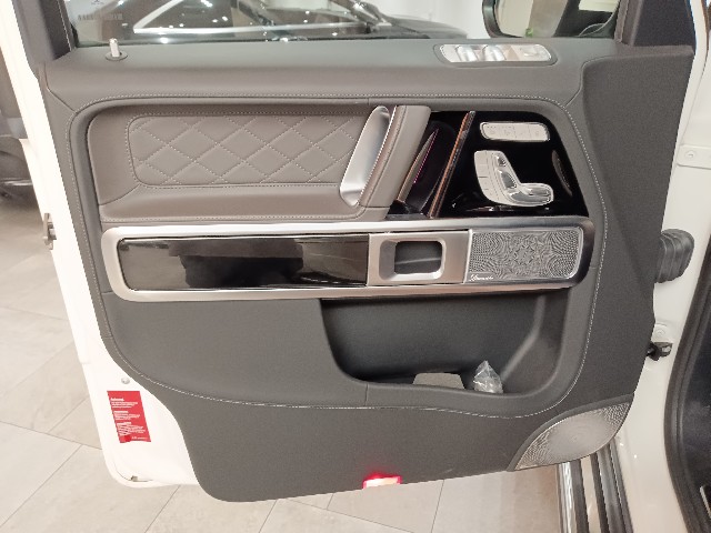 MERCEDES AMG G CLASS 2021 Image 29