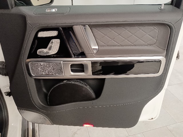 MERCEDES AMG G CLASS 2021 Image 31