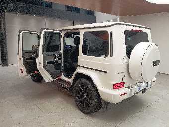 MERCEDES AMG G CLASS 2021 Image 9