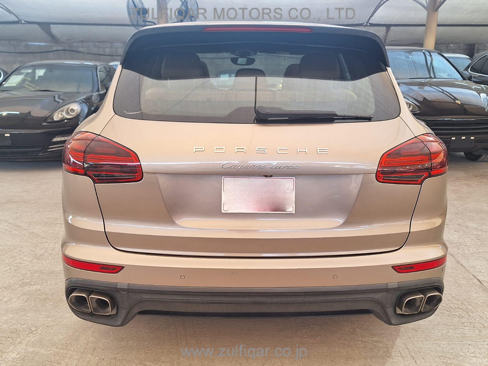 PORSCHE CAYENNE 2015 Image 4