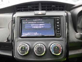 TOYOTA COROLLA AXIO 2017 Image 10