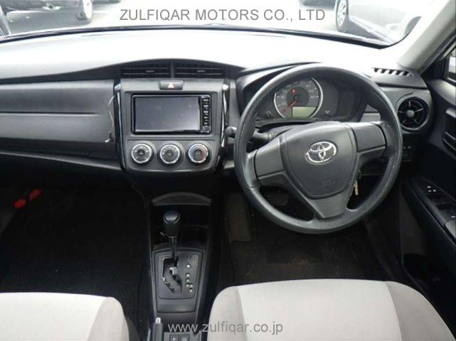 TOYOTA COROLLA AXIO 2017 Image 6