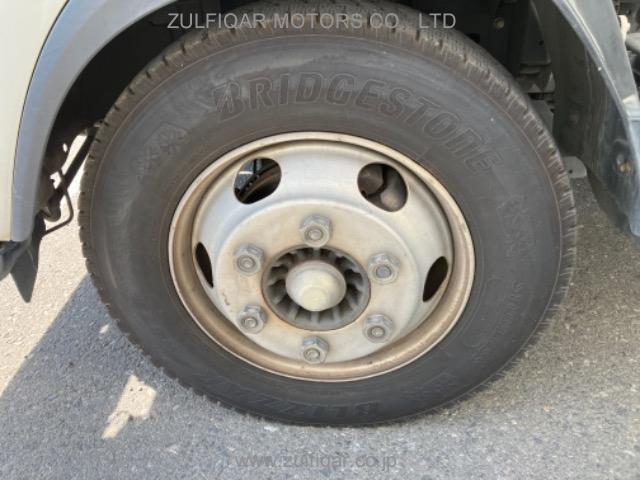 ISUZU ELF TRUCK 2018 Image 7