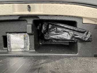 TOYOTA SIENTA 2017 Image 12