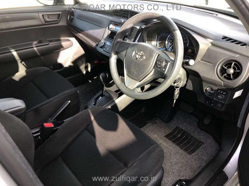 TOYOTA COROLLA AXIO 2018 Image 5