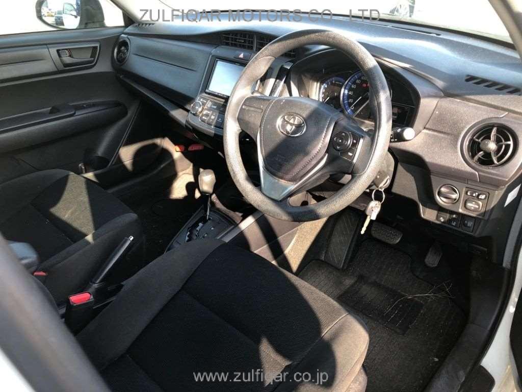 TOYOTA COROLLA AXIO 2018 Image 5