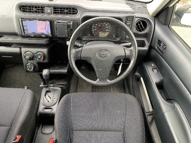 TOYOTA PROBOX 2018 Image 19