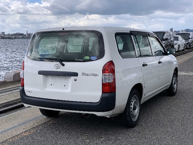 TOYOTA PROBOX 2018 Image 22