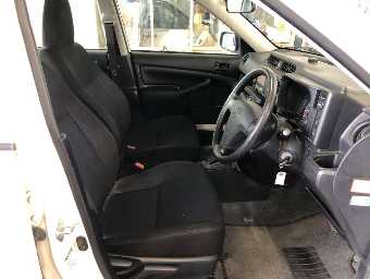 TOYOTA PROBOX 2018 Image 5