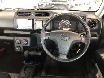 TOYOTA PROBOX 2018 Image 6