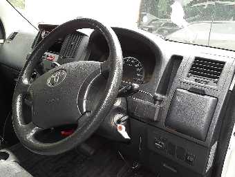 TOYOTA LITEACE 2017 Image 7