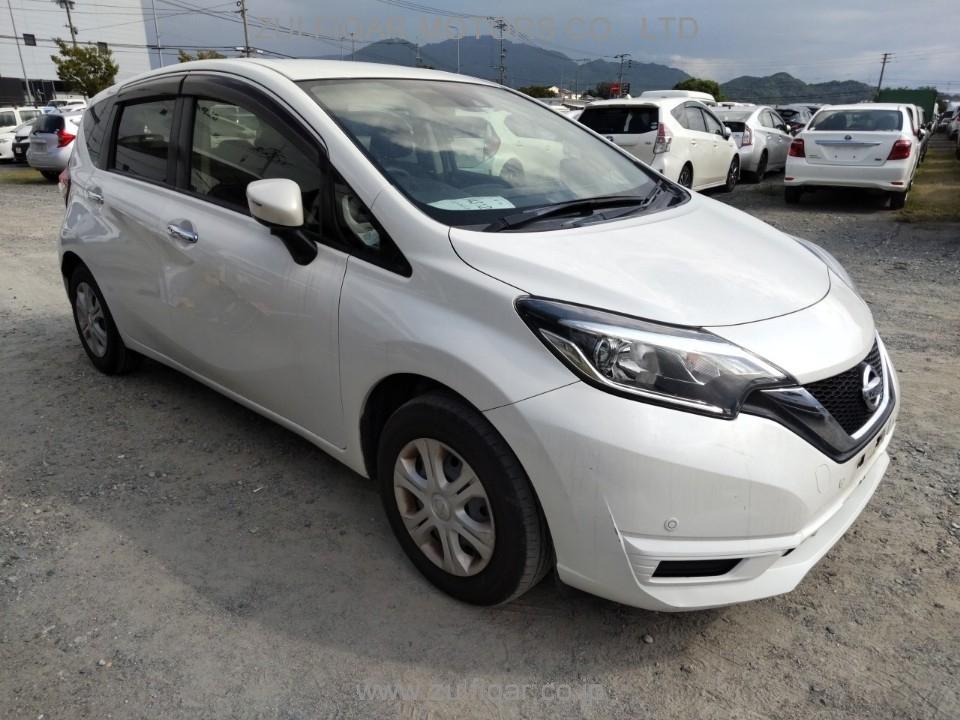 NISSAN NOTE 2018 Image 6
