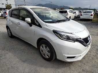 NISSAN NOTE 2018 Image 6