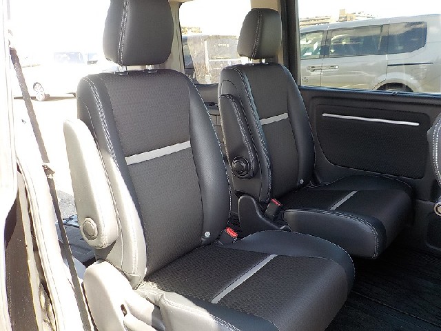 HONDA STEPWGN SPADA 2019 Image 23