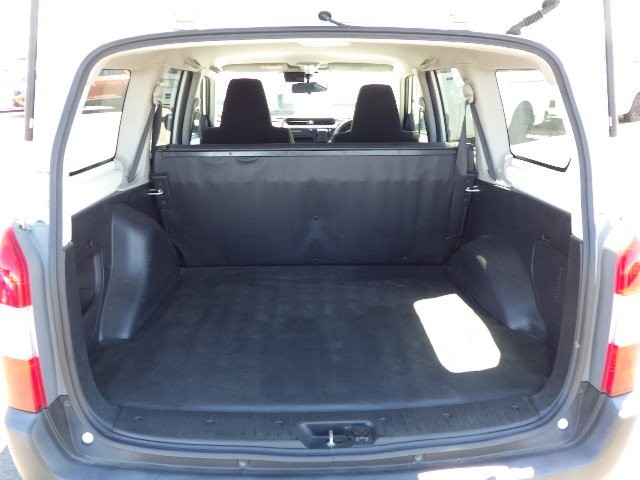 TOYOTA PROBOX 2018 Image 34