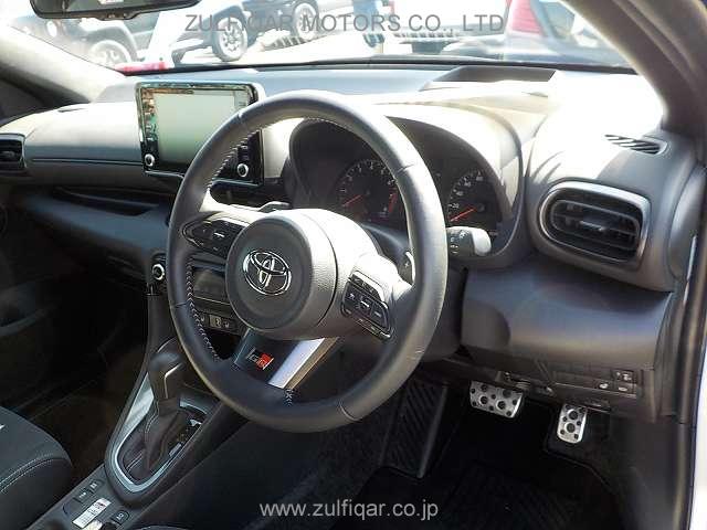 TOYOTA YARIS 2020 Image 25