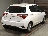 TOYOTA VITZ 2018 Image 2