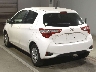 TOYOTA VITZ 2018 Image 4