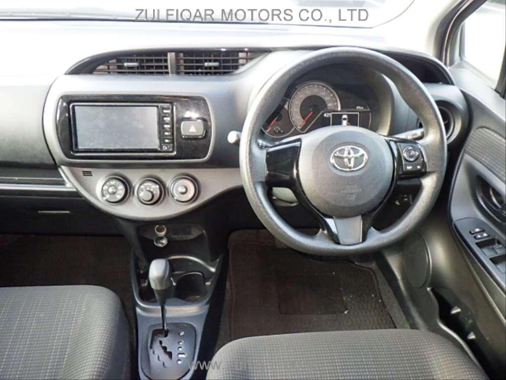 TOYOTA VITZ 2018 Image 6