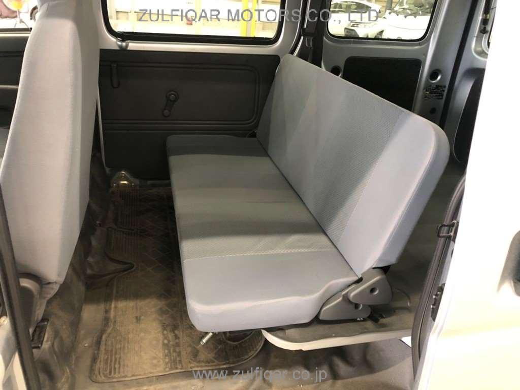 DAIHATSU HIJET CARGO 2017 Image 8